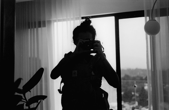27 Diana Roca - Fujifilm Acros 100 II por Arca Film Lab (Mayo 2025) - Rollo 1050