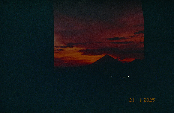 10 Mia Yun - Lomography 400 por Arca Film Lab (Febrero 2025) - Rollo 0740