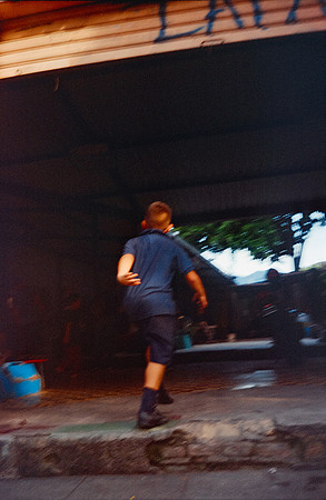 22 Ronald Hernández - Kodak Ultamax 400 por Arca Film Lab (Septiembre 2024) - Rollo 0329