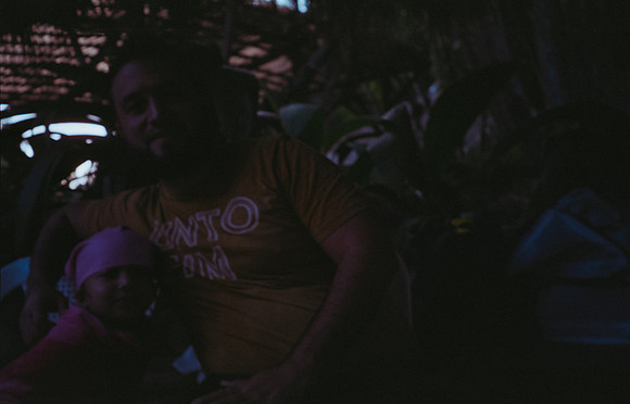 12 Todd Morales - Fujifilm 400 por Arca Film Lab (Agosto 2024) - Rollo 0227