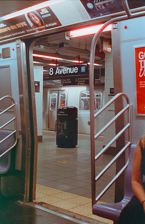 09 Rafael Andrés Ortíz - Cinestill 400D por Arca Film Lab (Noviembre 2024) - Rollo 0447