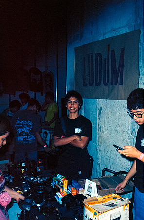 21 Carlos Siri - Kodak Ektar 100 por Arca Film Lab (Julio 2024) - Rollo 0188