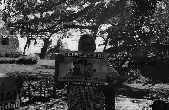 16 Guilia Trobbiani - Fomapan 100 por Arca Film Lab (Abril 2025) - Rollo 0933
