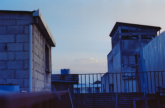 18 Elliot Morales - Cinestill 800T por Arca Film Lab (Abril 2025) - Rollo 0980