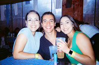 17 Adriana González - Fujifilm 400 por Arca Film Lab (Mayo 2025) - Rollo 1021