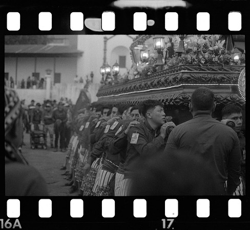 24 Ronald Ottoniel - Kentmere Pan 400 por Arca Film Lab (Abril 2025) - Rollo 0979