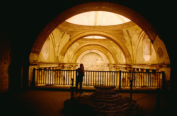 10 Ronald Ottoniel - Cinestill 400D por Arca Film Lab (Febrero 2025) - Rollo 0759