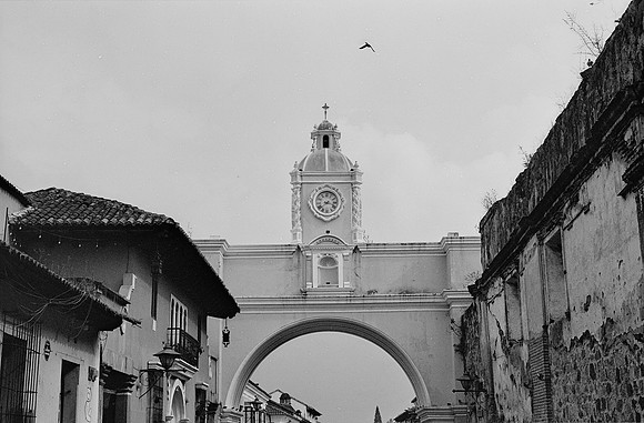10 Lalo Quintero - Ilford XP2 400 por Arca Film Lab (Junio 2025) - Rollo 1161