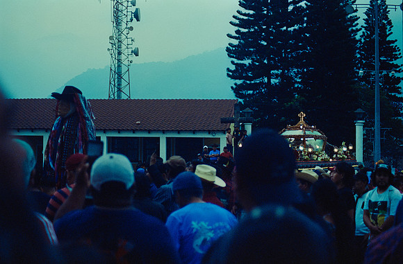 33 Ronald Ottoniel - 800T por Arca Film Lab (Abril 2025) - Rollo 0975