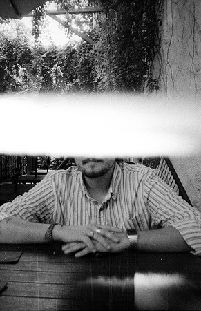 02 Desirée Argueta - Kentmere Pan 400 por Arca Film Lab (Enero 2025) - Rollo 0572
