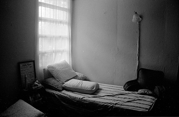 08 Fernando Peña - Ilford HP5+ 400 por Arca Film Lab (Enero 2025) - Rollo 0701