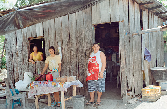 11 Denis Guerrero - Kodak Gold 200 Canon AE-1 por Arca Film Lab (Agosto 2024) - Rollo 0295