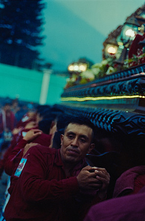 24 Ronald Ottoniel - 800T por Arca Film Lab (Abril 2025) - Rollo 0975