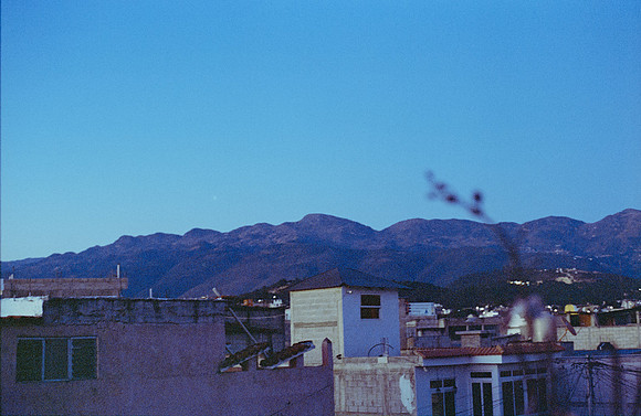 35 Milton Recinos - Kodak Portra 400 por Arca Film Lab (Junio 2025) - Rollo 1105