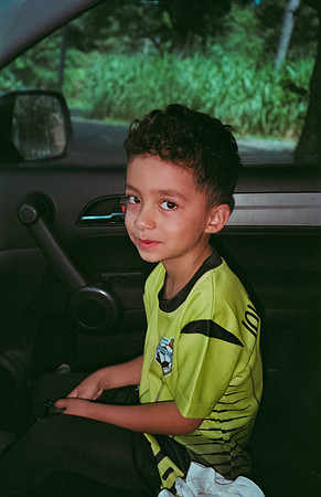 03 Todd Morales - Fujifilm 400 por Arca Film Lab (Agosto 2024) - Rollo 0226
