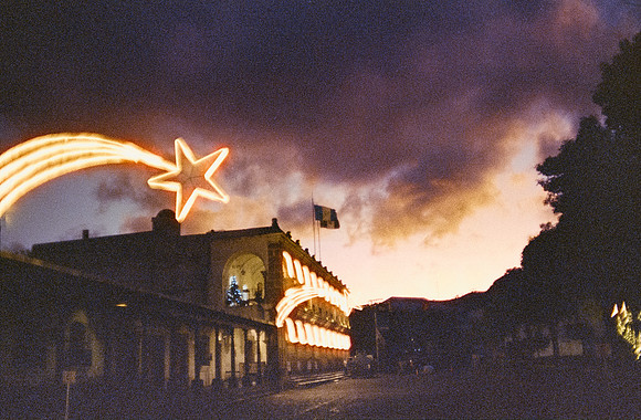 08 Fritz Pinnow - Cinestill 800T por Arca Film Lab (Diciembre 2024) - Rollo 0547