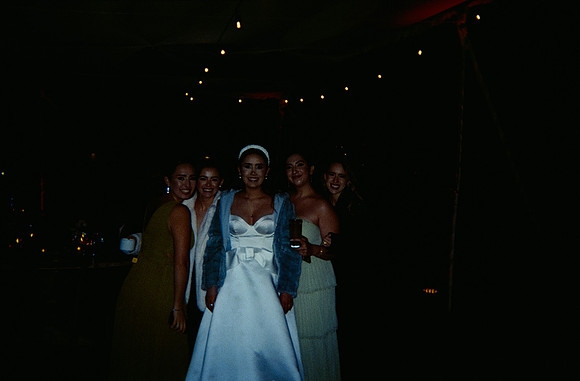 13 Mariana Vargas - Fujifilm 400 por Arca Film Lab (Mayo 2025) - Rollo 1060