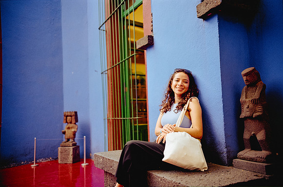 20 Elliot Morales - Kodak Gold 200 por Arca Film Lab (Diciembre 2024) - Rollo 0555