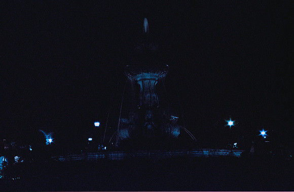 01 Jasmin Bouchard - Lomography Turquoise por Arca Film Lab (Octubre 2024) - Rollo 0403