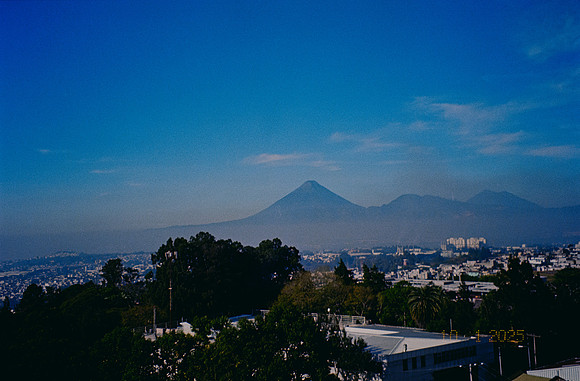 22 Mia YunLab - Kodak Ultramax 400 (Febrero 2025) - Rollo 0739