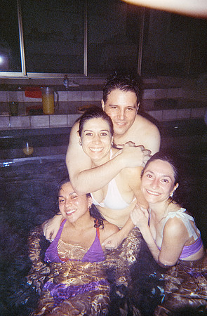 19 Gustavo Dávila - Fujifilm 400 por Arca Film Lab (Marzo 2025) - Rollo 0803