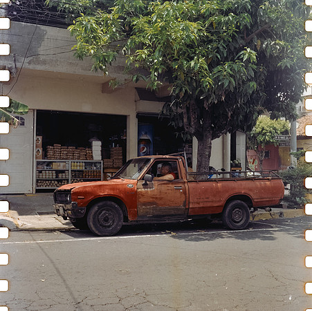 02 Raúl Rivas - Kodak Vision 3 500T por Arca Film Lab (Junio 2025) - Rollo 1137