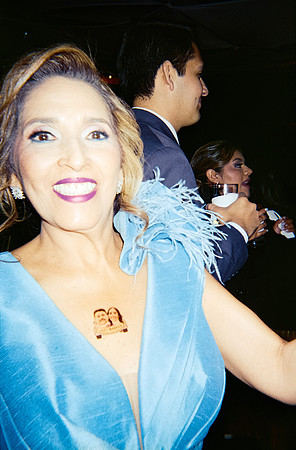 12 Mariana Vargas - Fujifilm 400 por Arca Film Lab (Mayo 2025) - Rollo 1060