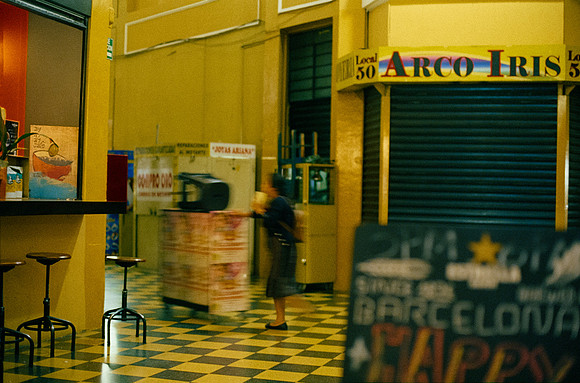 03 Elliot Morales - Kodak Vision 3 500T por Arca Film Lab (Abril 2025) - Rollo 0962