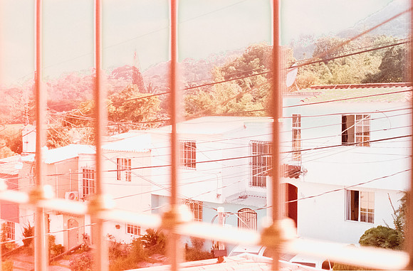 02 Gerardo Recinos - Kodak Aerocolor IV por Arca Film Lab (Abril 2025) - Rollo 0938
