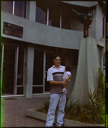10 Lester Meléndez - Kodak Ektachrome 100GX por Arca Film Lab (Mayo 2024) - Rollo 0094