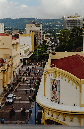 11 Katya Romero - Fujifilm 200 por Arca Film Lab (Febrero 2025) - Rollo 0737