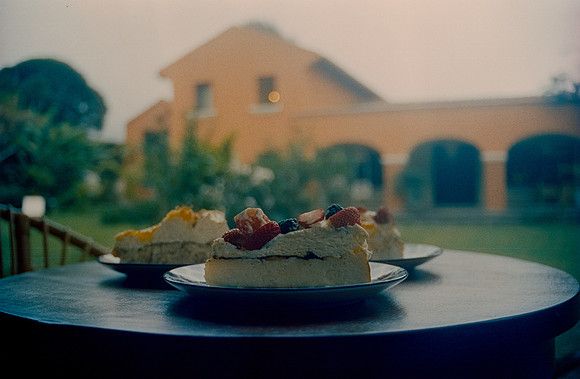 03 Jorge Mena - Cinestill 800T por Arca Film Lab (Mayo 2025) - Rollo 1040