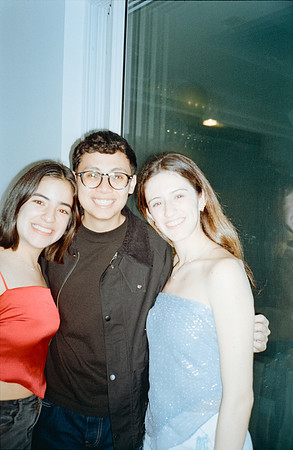 30 Esteban Ruíz - Kodak Gold 200 Film Lab (Agosto 2024) - Rollo 0275