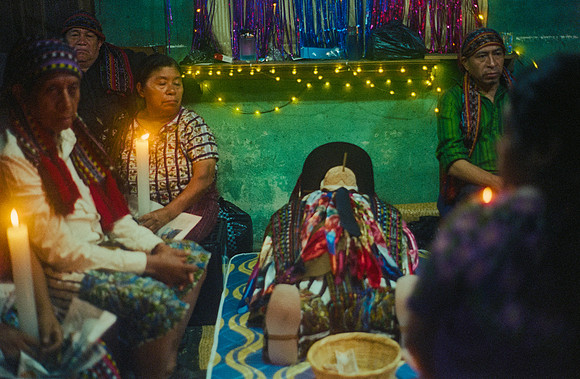 07 Ronald Ottoniel - Cinestill 800T por Arca Film Lab (Abril 2025) - Rollo 0976