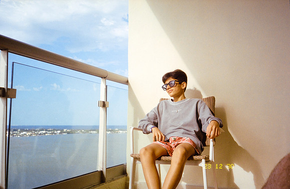 06 Rodrigo Fernández - Fujifilm 200 Arca Film Lab (Mayo 2024) - Rollo 0055