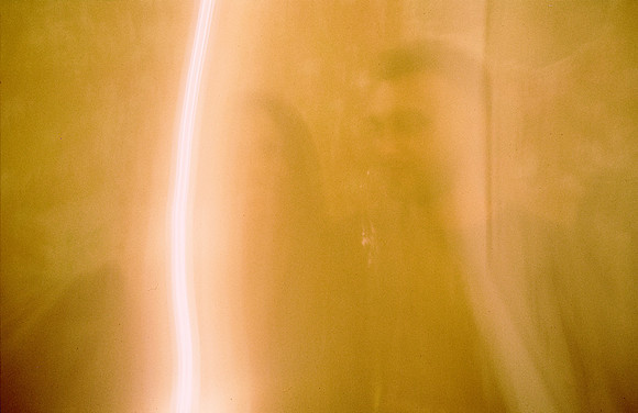 32 Jazmine Sousa - Kodak Gold 200 por Arca Film Lab (Marzo 2025) - Rollo 0847