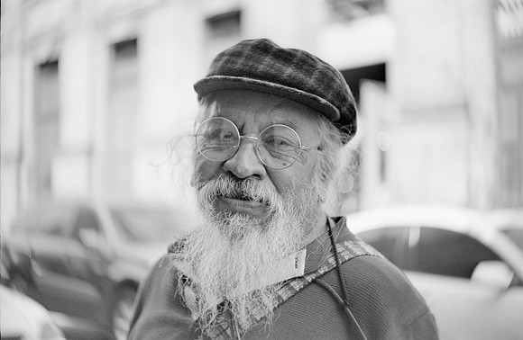 11 Fabriccio Díaz - Ilford XP2 por Arca Film Lab (Noviembre 2024) - Rollo 0502