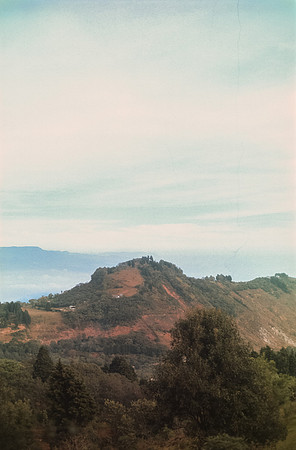 03 Rodrigo Bracamonte - Fujifilm Velvia 50 por Arca Film Lab (Enero 2025) - Rollo 0621