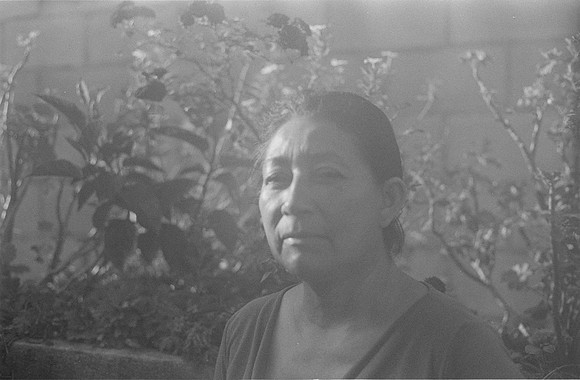 10 Rafael Vanegas - Ilford HP5+ 400 por Arca Film Lab (Octubre 2024) - Rollo 0415