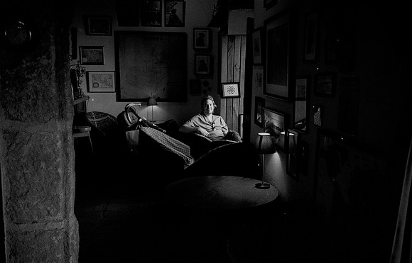 10 Mónica Minondo - Kodak TMAX 400 por Arca Film Lab (Febrero 2025) - Rollo 0742