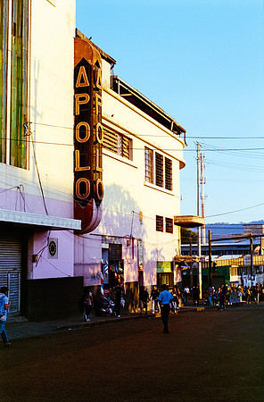 29 Gerardo Recinos - Kodak Ultramax 400 por Arca Film Lab (Mayo 2025) - Rollo 1006