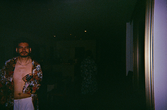 13 Gustavo Dávila - Fujifilm 400 por Arca Film Lab (Marzo 2025) - Rollo 0801