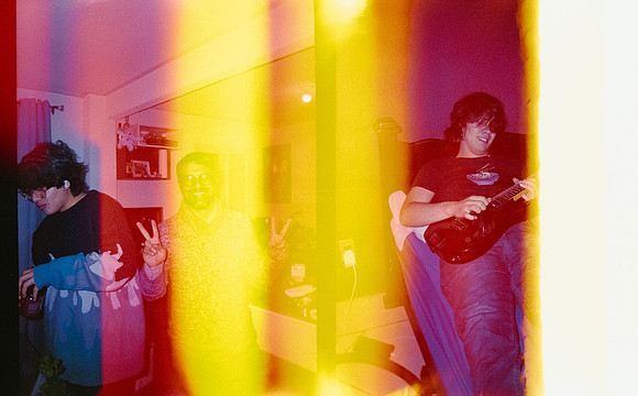 01 Erick Galindo - Fujifilm 400 por Arca Film Lab (Mayo 2025) - Rollo 1092