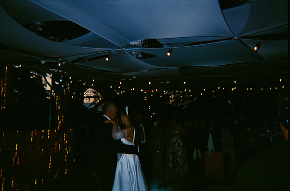 07 Mariana Vargas - Fujifilm 400 por Arca Film Lab (Mayo 2025) - Rollo 1060