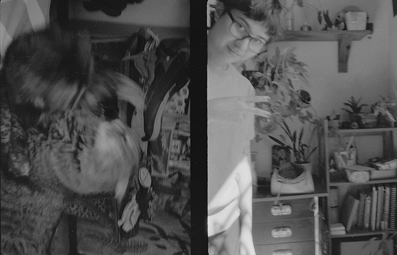 12 Natalia Mendoza - Kentmere Pan 400 por Arca Film Lab (Enero 2025) - Rollo 0696