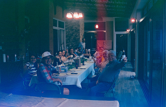 35 Jorge Mena - Cinestill 400D por Arca Film Lab (Mayo 2025) - Rollo 1039