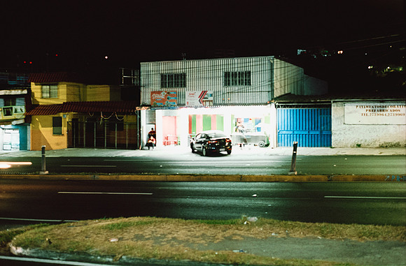 06 Gerardo Recinos - Kodak Aerocolor IV por Arca Film Lab (Abril 2025) - Rollo 0938