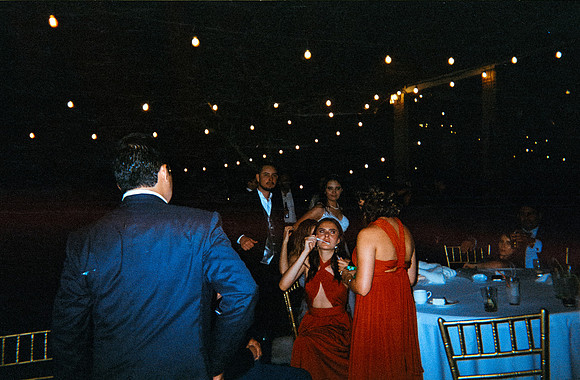 14 Rodrigo Flores - Fujifilm 400 por Arca Film Lab (Junio 2024) - Rollo 0102