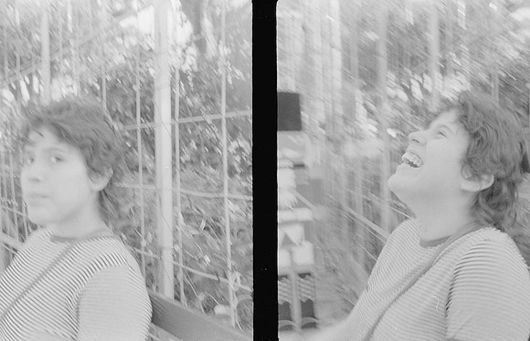 17 Natalia Mendoza - Kentmere Pan 400 por Arca Film Lab (Enero 2025) - Rollo 0696