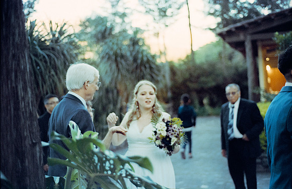 11 Milton Recinos - Kodak Portra 400 por Arca Film Lab (Junio 2025) - Rollo 1105